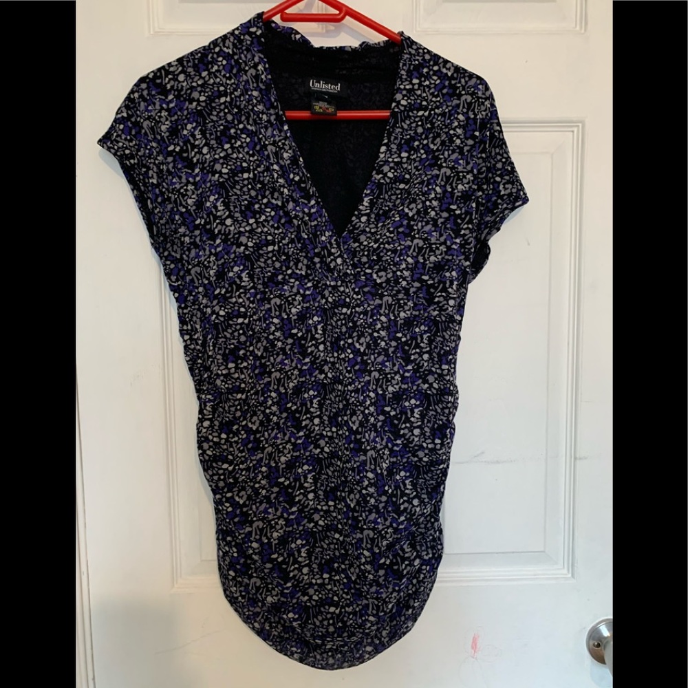 Unlisted mat blouse